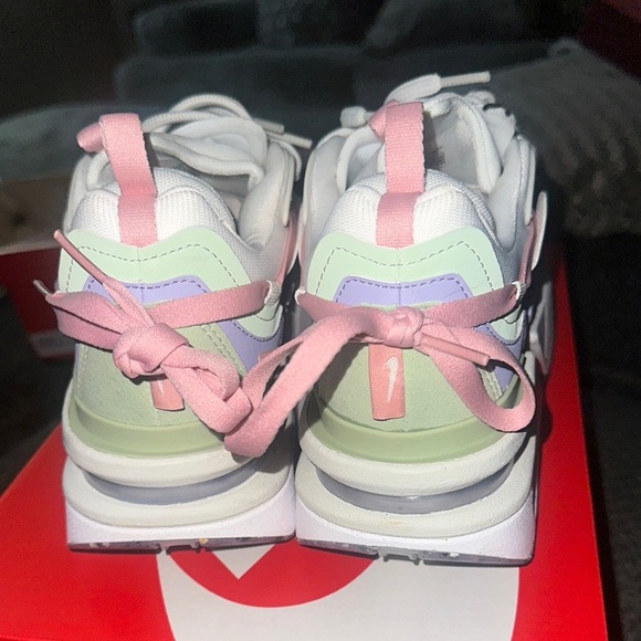 Nike Air Max Furyosa Pastel - Picture 7 of 9